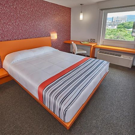 City Express Junior By Marriott Tuxtla Gutierrez Poliforum Εξωτερικό φωτογραφία