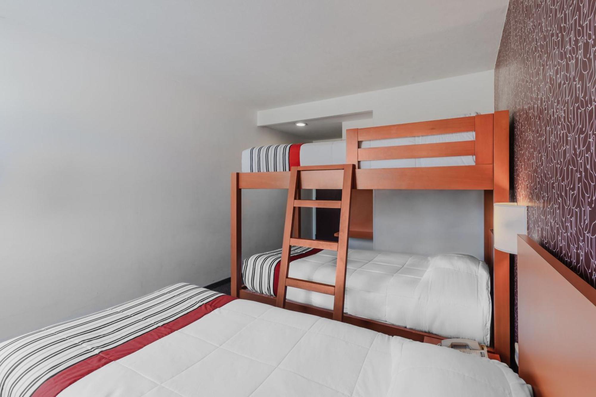 City Express Junior By Marriott Tuxtla Gutierrez Poliforum Εξωτερικό φωτογραφία
