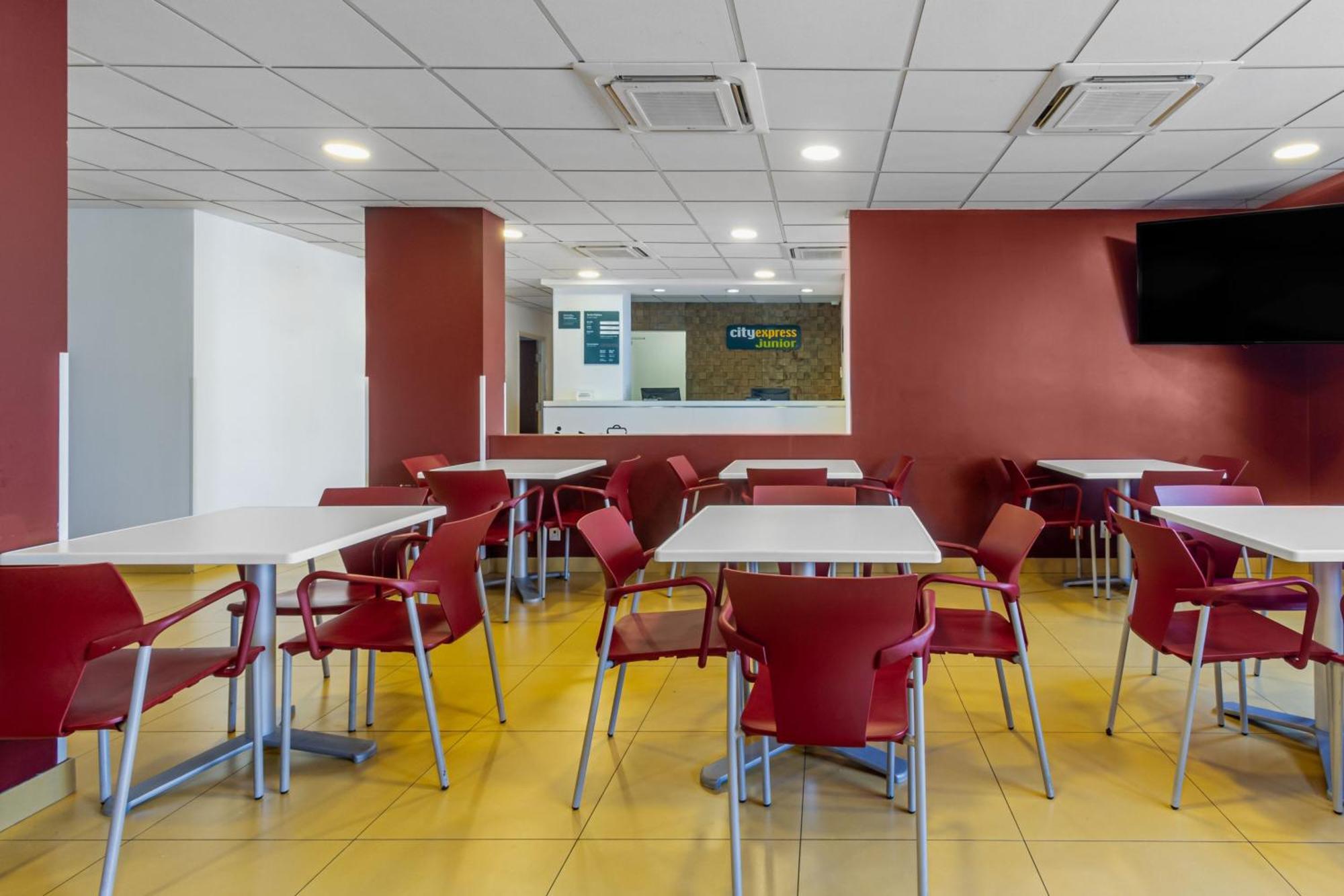 City Express Junior By Marriott Tuxtla Gutierrez Poliforum Εξωτερικό φωτογραφία