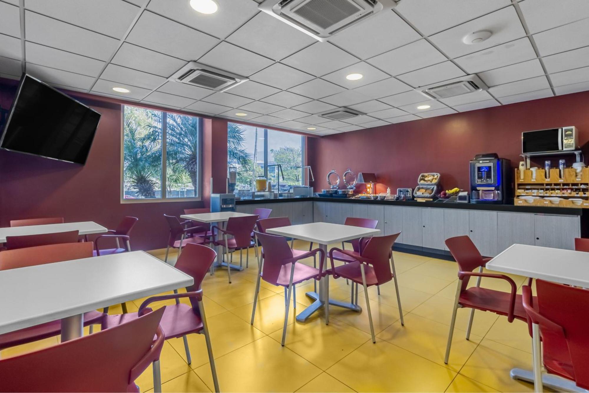 City Express Junior By Marriott Tuxtla Gutierrez Poliforum Εξωτερικό φωτογραφία